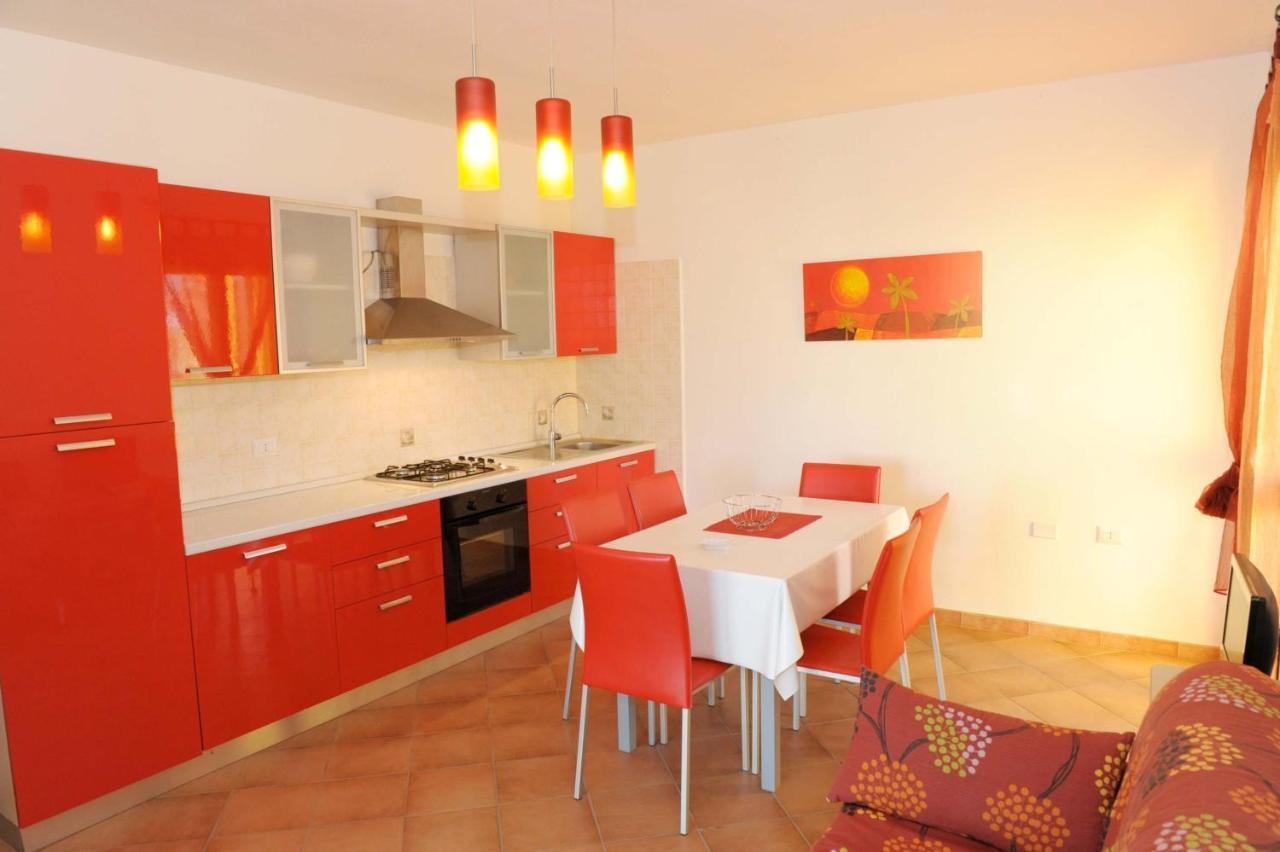 Via Costantino Appartement Budoni Buitenkant foto