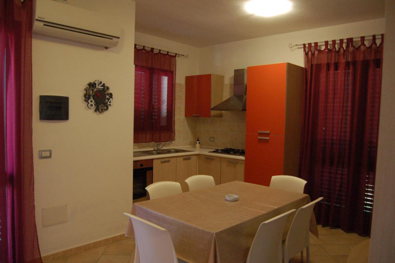 Via Costantino Appartement Budoni Buitenkant foto