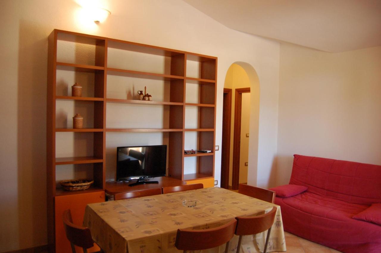 Via Costantino Appartement Budoni Buitenkant foto