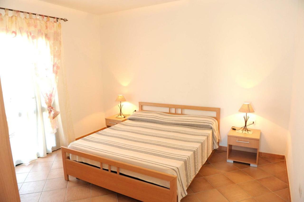 Via Costantino Appartement Budoni Buitenkant foto