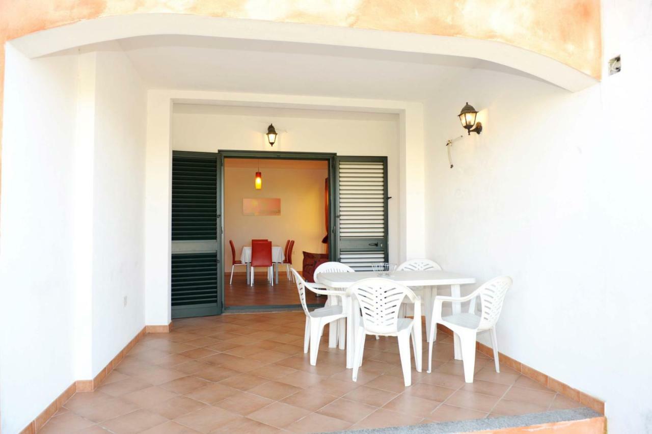 Via Costantino Appartement Budoni Buitenkant foto