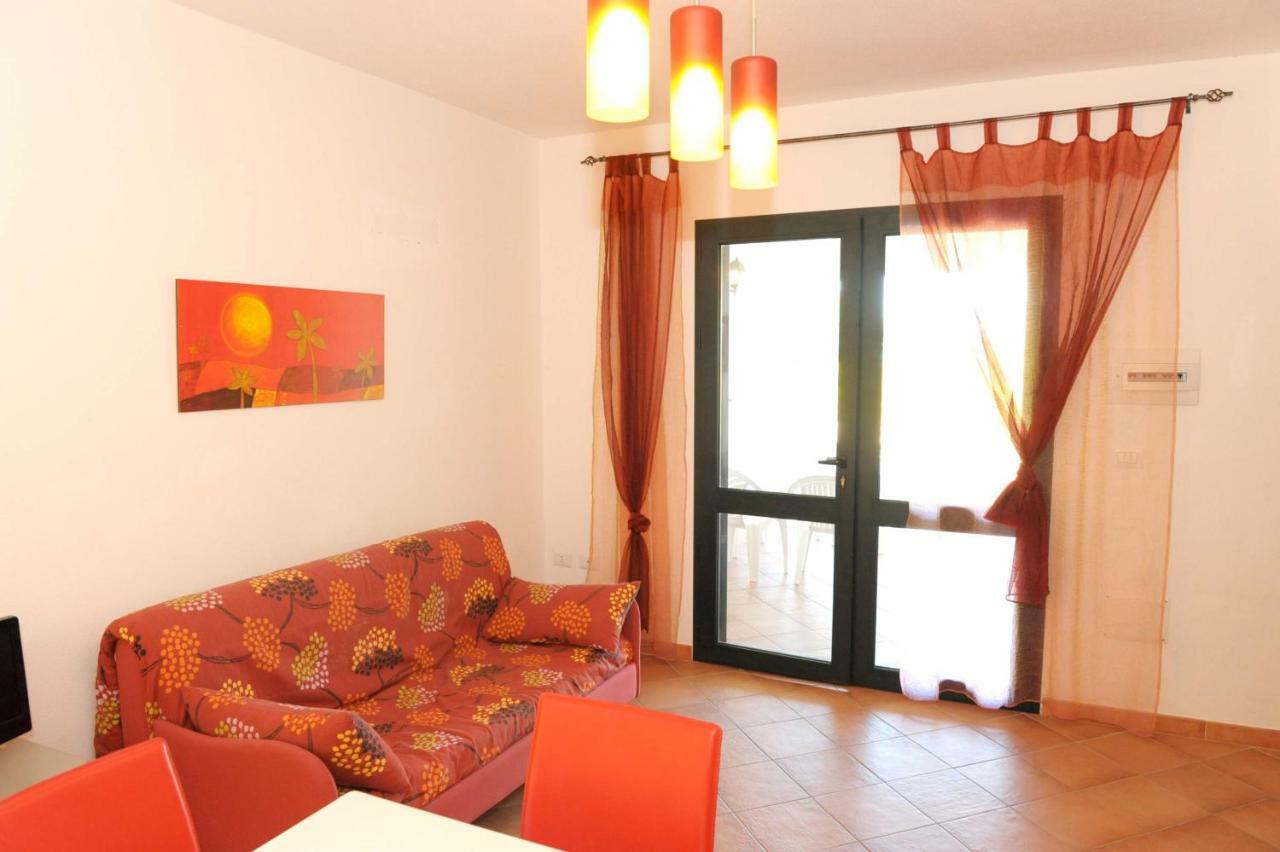 Via Costantino Appartement Budoni Buitenkant foto